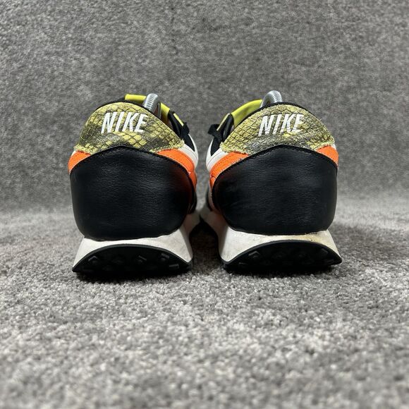Nike Daybreak QS CQ7620-001 Women Nike Daybreak QS CQ7620-001 Women’s Size 11 Dynamic Yellow Snakeskin Shoes Used